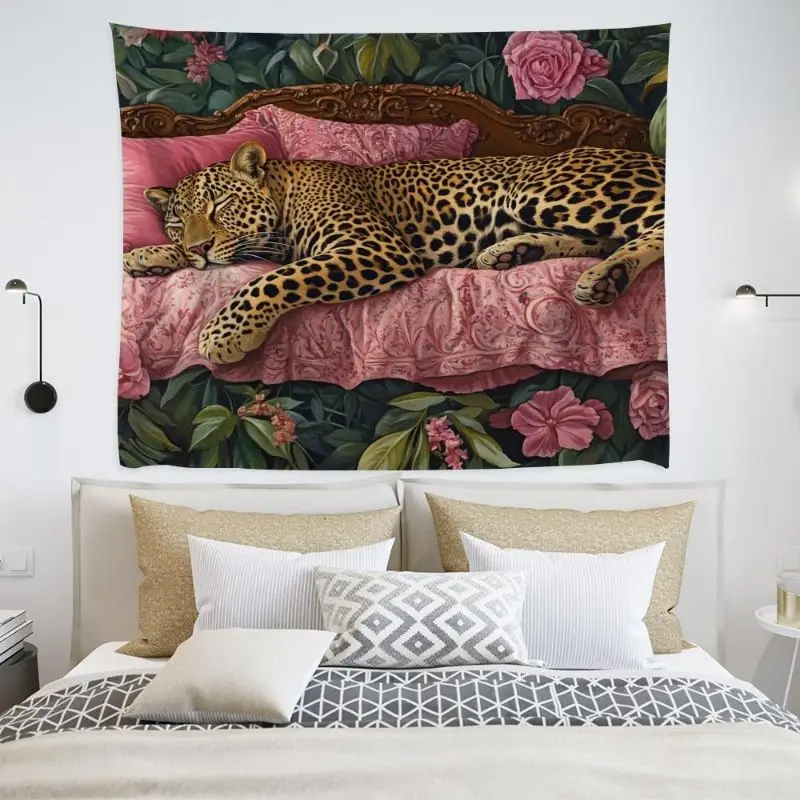 VIKAMA Retro Flower Leopard Tapestry, Bohemian Wall Hanging, Vintage Animal Wall Decor for Bedroom Living Room Home Decoration