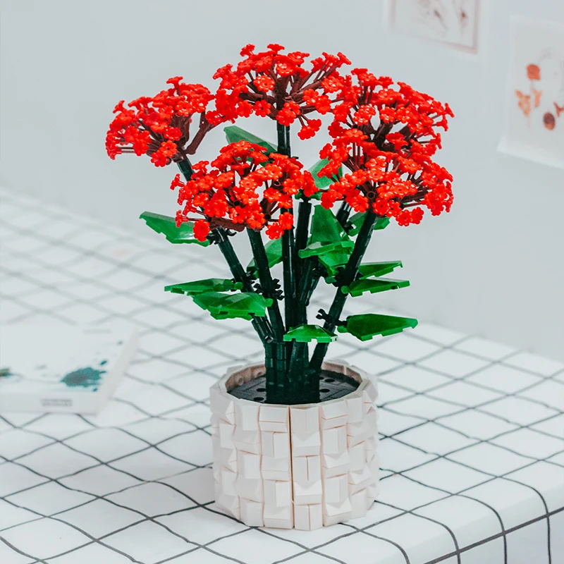A gift for friends from the living room and bedroom decorations of building blocks, eternal flowers, and niao luo
