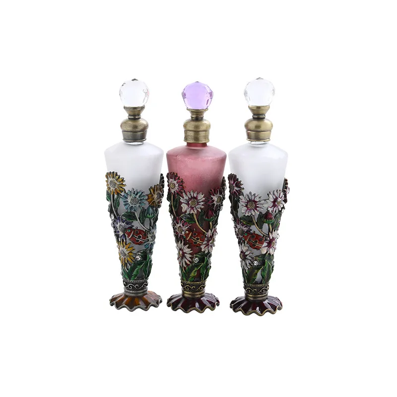 New 25ml conical bottle enamelled chrysanthemum empty perfume bottle beautifully embossed with a three-dimensional floral patter