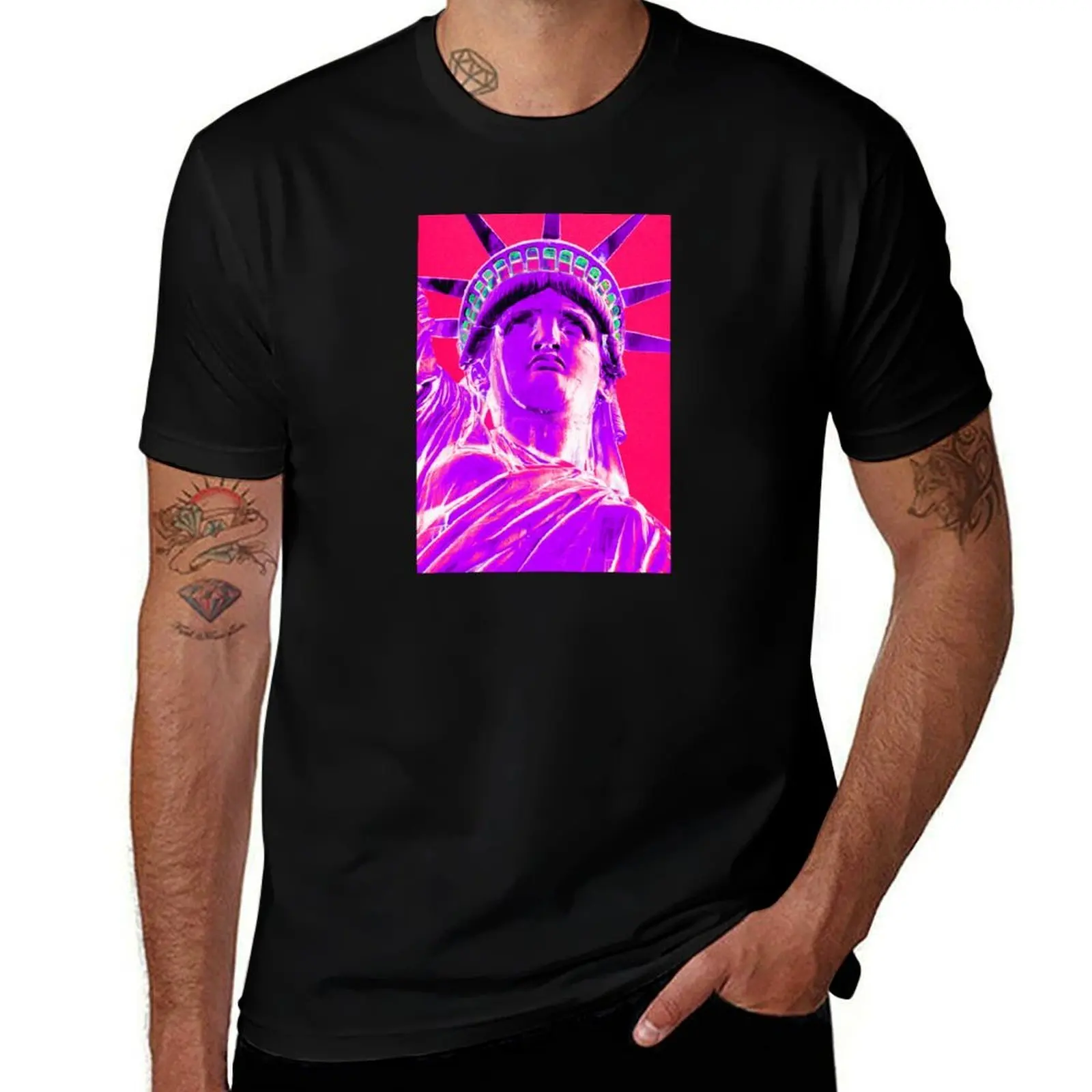 

SURREAL LIBERTY T-Shirt customizeds topping summer clothes Luxury man men t shirts high quality