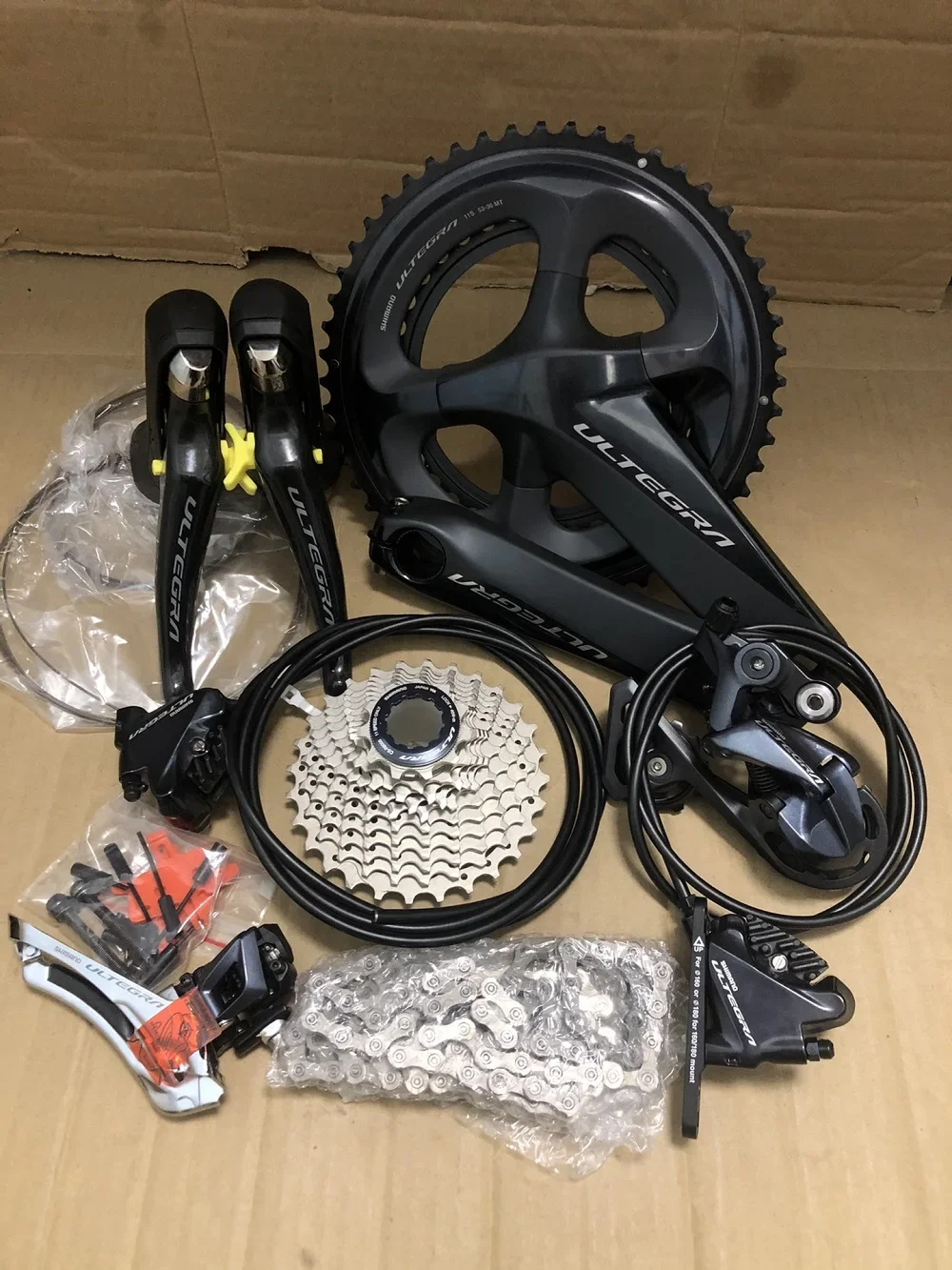 Shimano Ultegra R8020 Road Bicycle Groupset 2 x 11 Speed Hydraulic Disc Brake Groupset R8020 Shifter R8070 Brake Kit Derailleurs