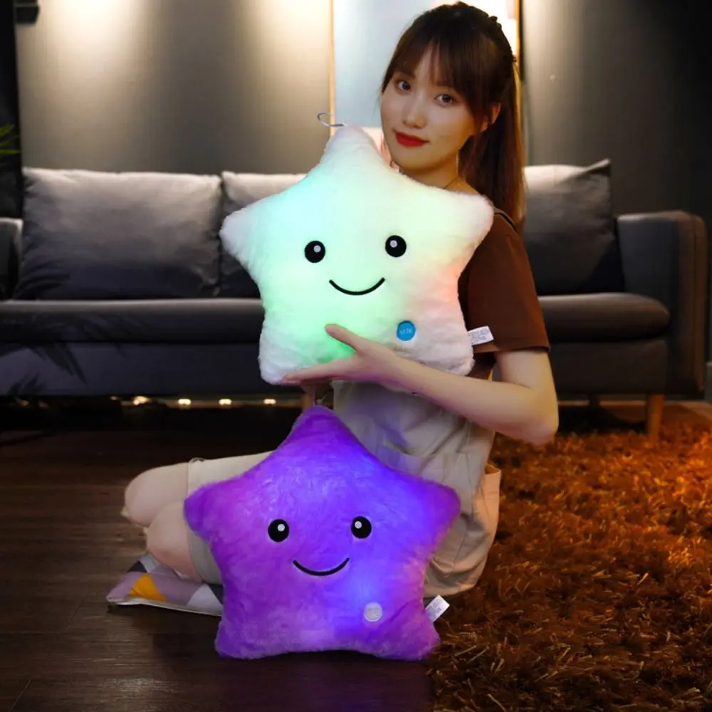 LED الإلكترونية ستار ألعاب من نسيج مخملي نجمة لينة LED ستار دمية لعبة ديكور المنزل طفل ألعاب أطفال وسادة نجمة لينة