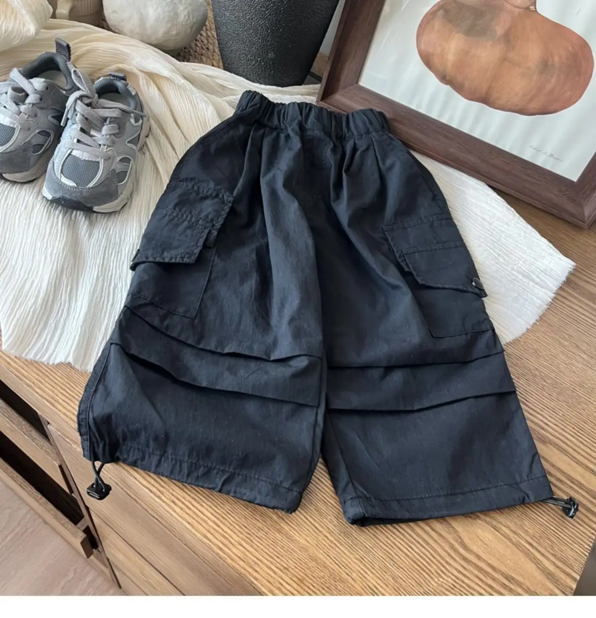 Chic Korean Boys Girls Stylish Versatile Cargo Pants Kids Loose Pleated Casual Straight Leg Pants 2026 Spring