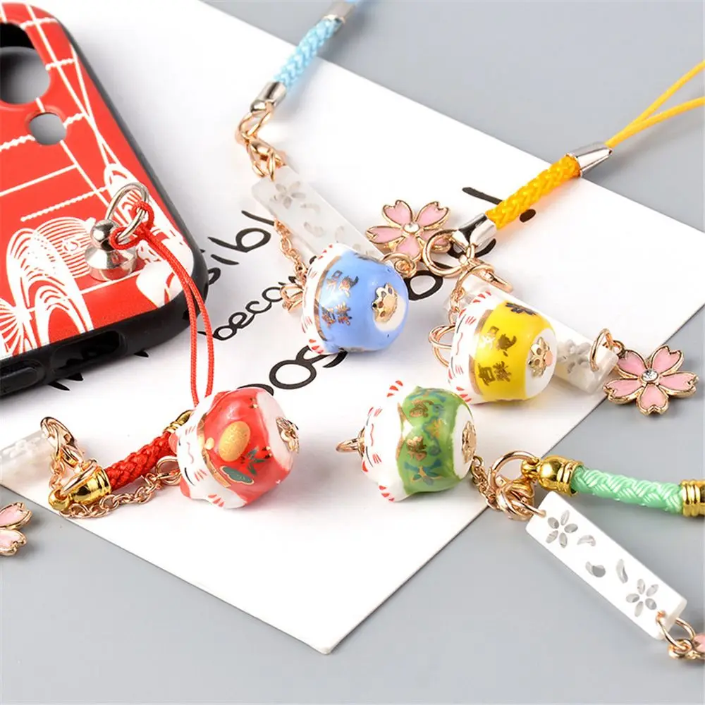 

Cartoon Japanese Lucky Cat Keychain Maneki Neko Trinkets Phone Charms Car Bag Pendant Key Chain Pray Keyfob Couple Gifts DIY