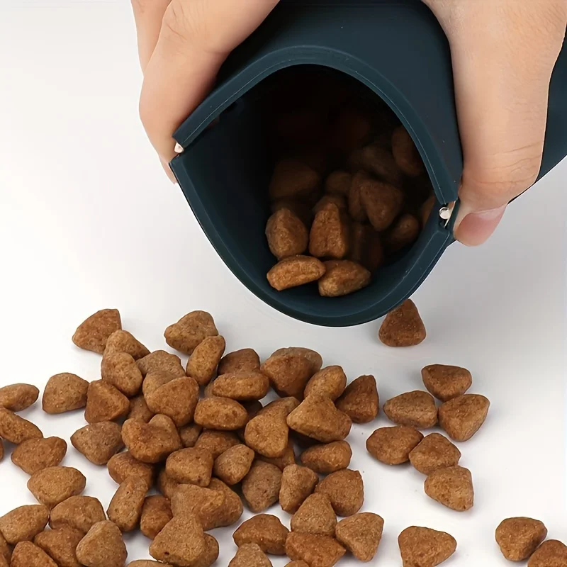 1 قطعة المحمولة سيليكون الكلب علاج حقيبة كلب قطار الغذاء وجبات خفيفة جيوب حقيبة المشي الكلب التدريب تخزين المواد الغذائية توريد المنتج #4