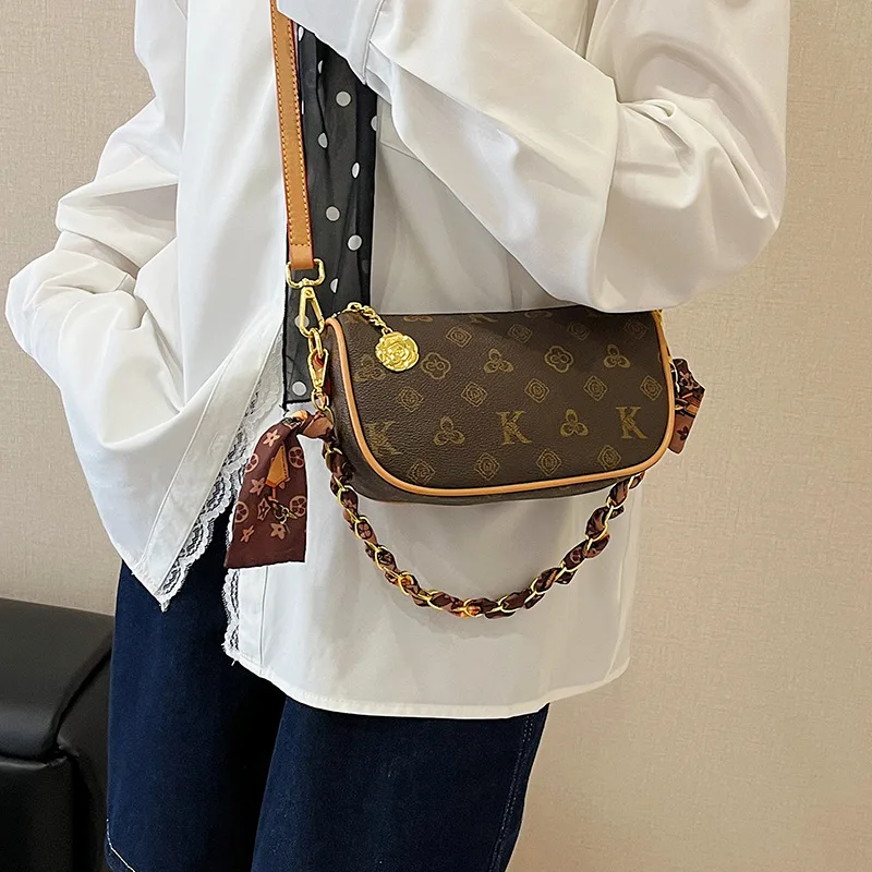 

Дизайнерская винтажная сумка для женщин, лето 2021, кошелек-багет с ремешком-цепочкой, многосторонняя модная эстетичная сумка через плечо ​