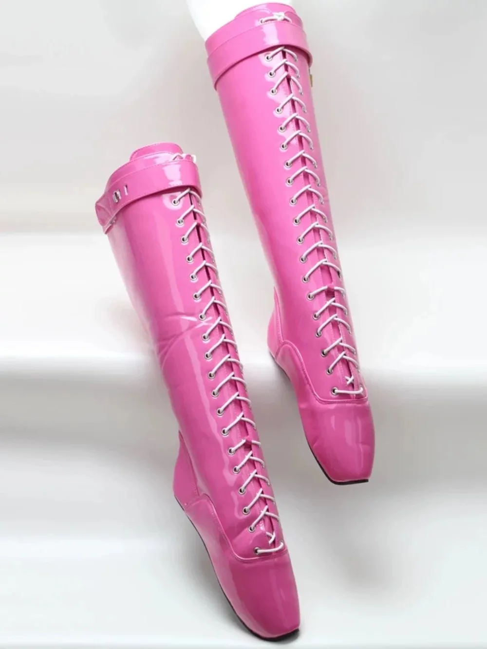 

New heel less ballet knee high boots with 18CM pointed lock, internet famous nightclub pole dance fun high heels