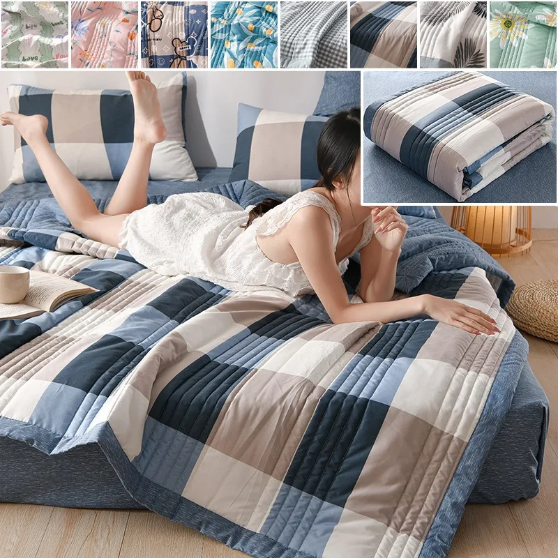 

Skin Friendly Summer Quilt Lightweight Cooling Washable Comfortable Blanket for 100/150/180/200cm Single Double Queen Size