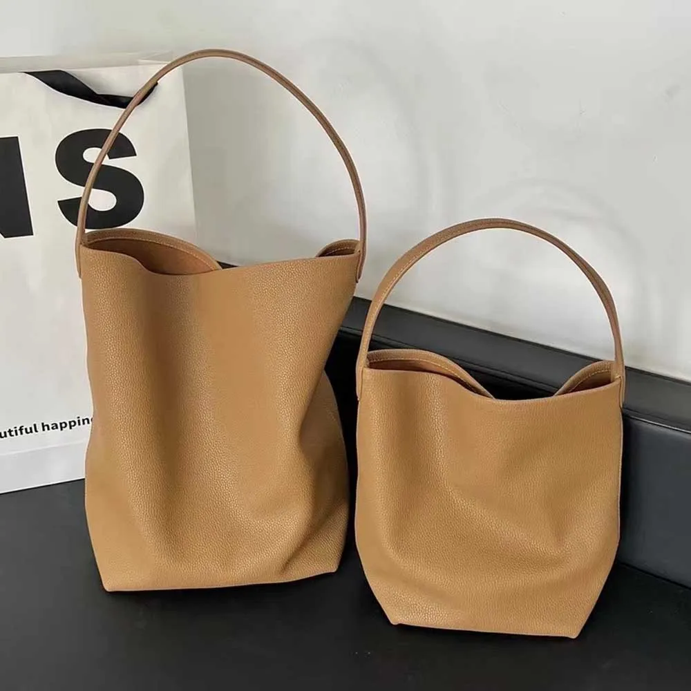 Motingsome Soft Cowhdie Minimalism Women Bucket Bag Elegant French Style Lady Large Tote Bag Luxury Thick Real Leather Bag 2022