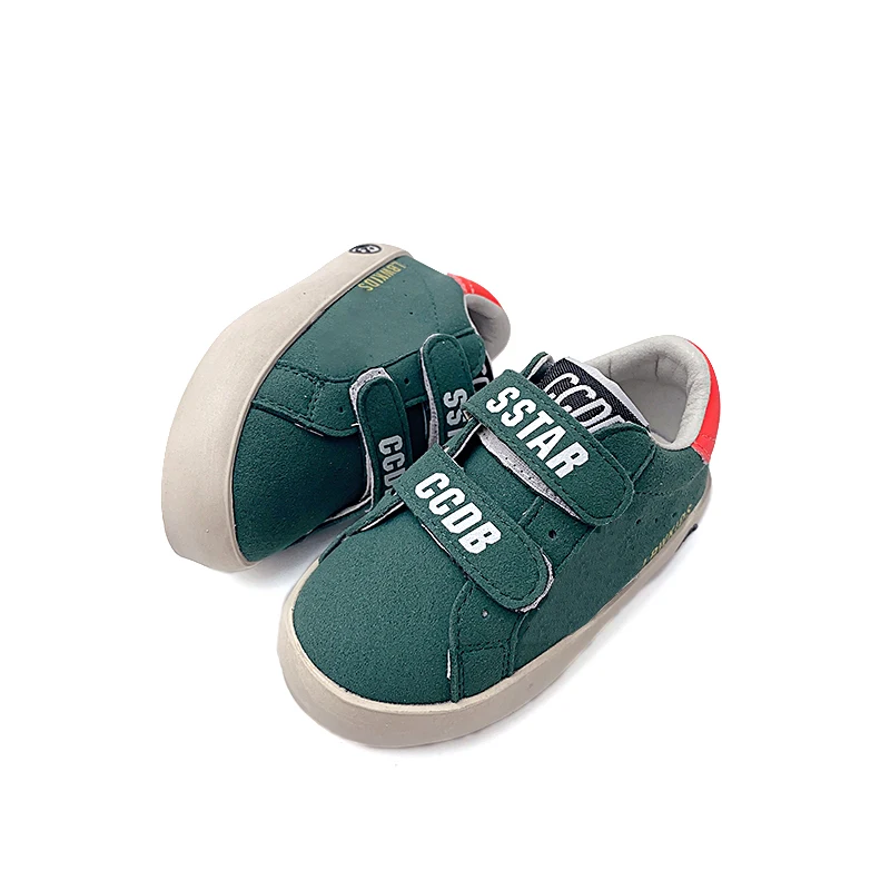 Indoor und Outdoor Unisex Kinder atmungsaktive Slip-On Casual Sneakers Frühling grün Kinder Wanderschuhe ccdb schmutzige Schuhe