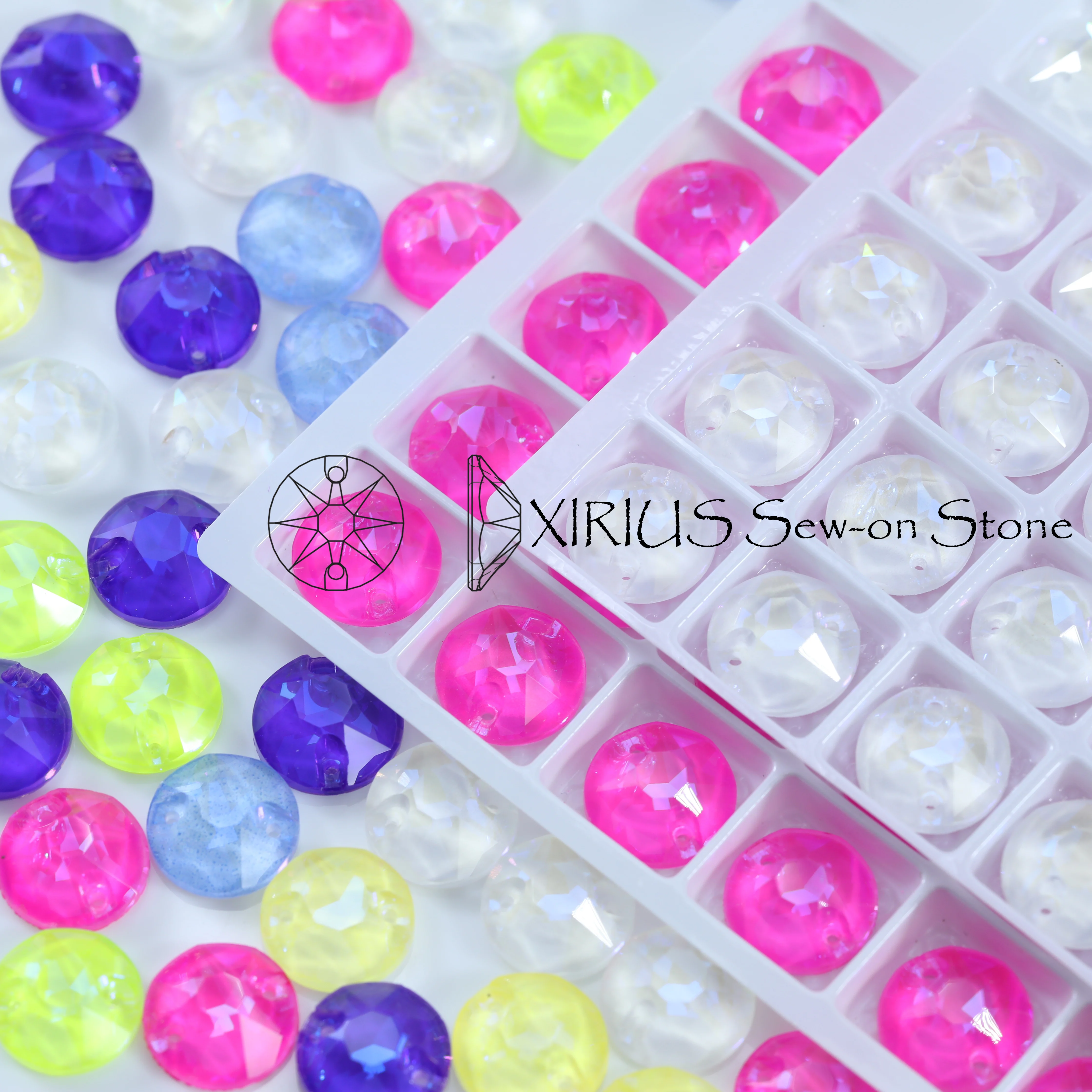 XIRIUS Aufnähbare Doppelloch-Glassteine AB Aurora Fancy Strasssteine für Hochzeitskleider, Brautschuhe, Kleidung, DIY-Schmuck – Detail 1