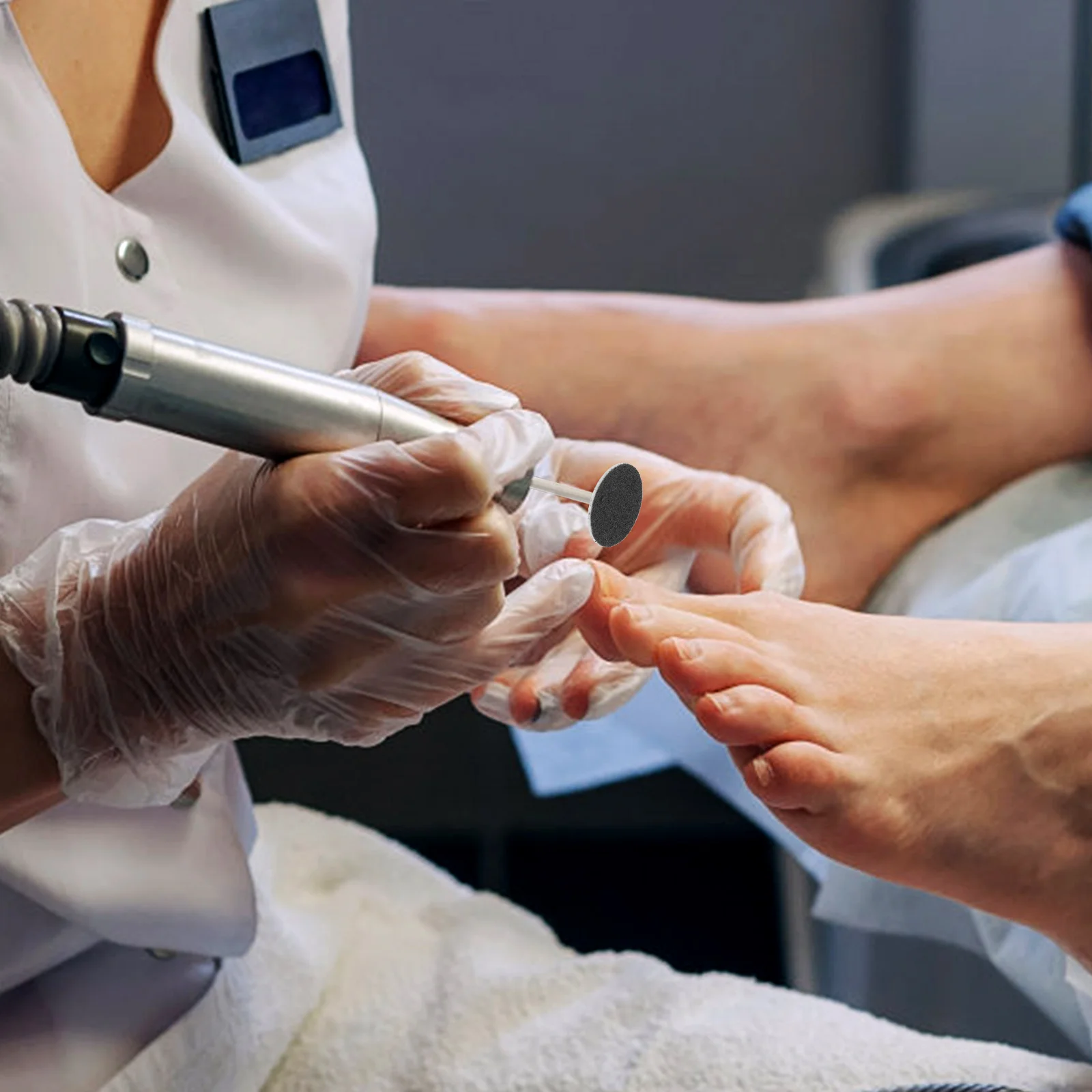 

72 шт., электрические подушечки для удаления мозолей, прочная пилочка для ног, шлифовальные диски для педикюра, инструмент для отшелушивания омертвевшей кожи и шлифовка мозолей