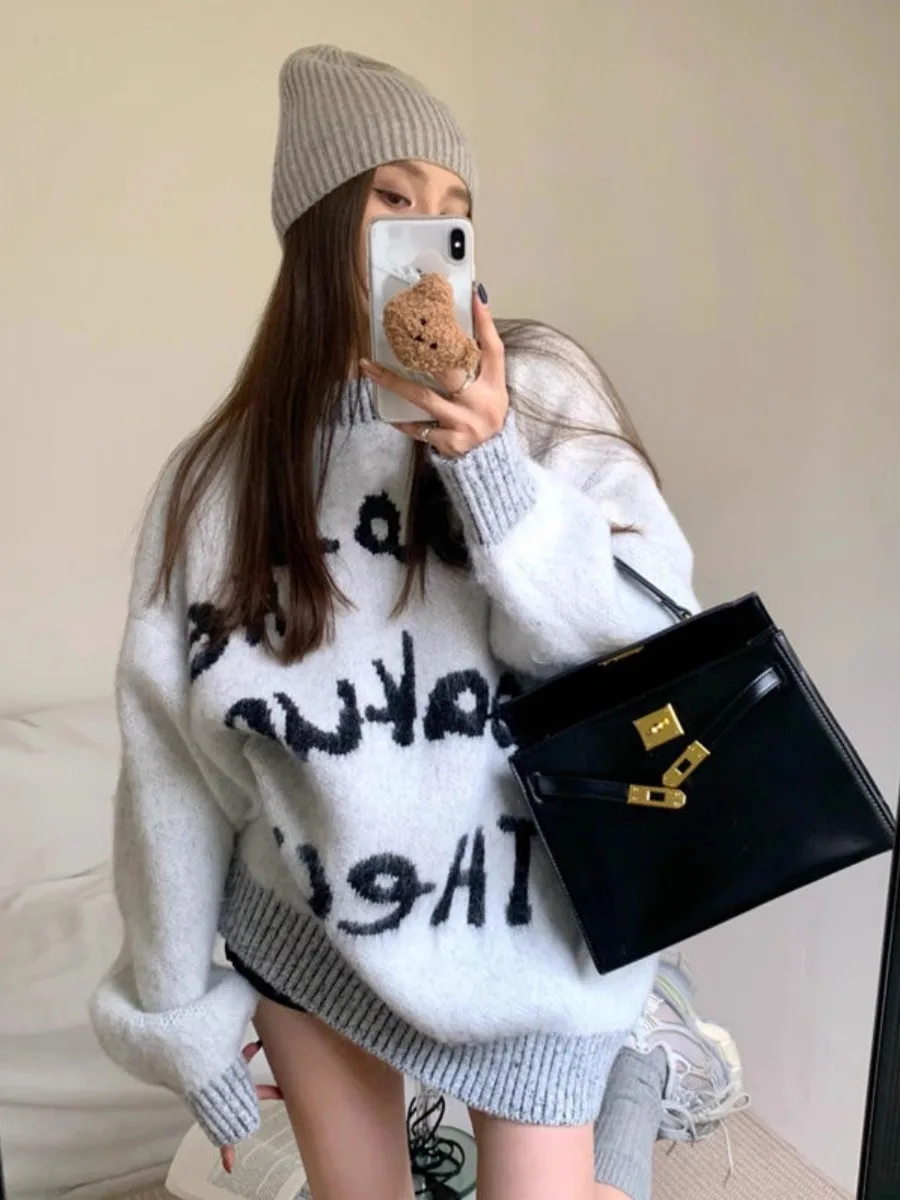 

Retro American Knitted Sweater Coat for Women Autumn Winter Long Sve Overhead Letter Embroidery Mid-Length Top