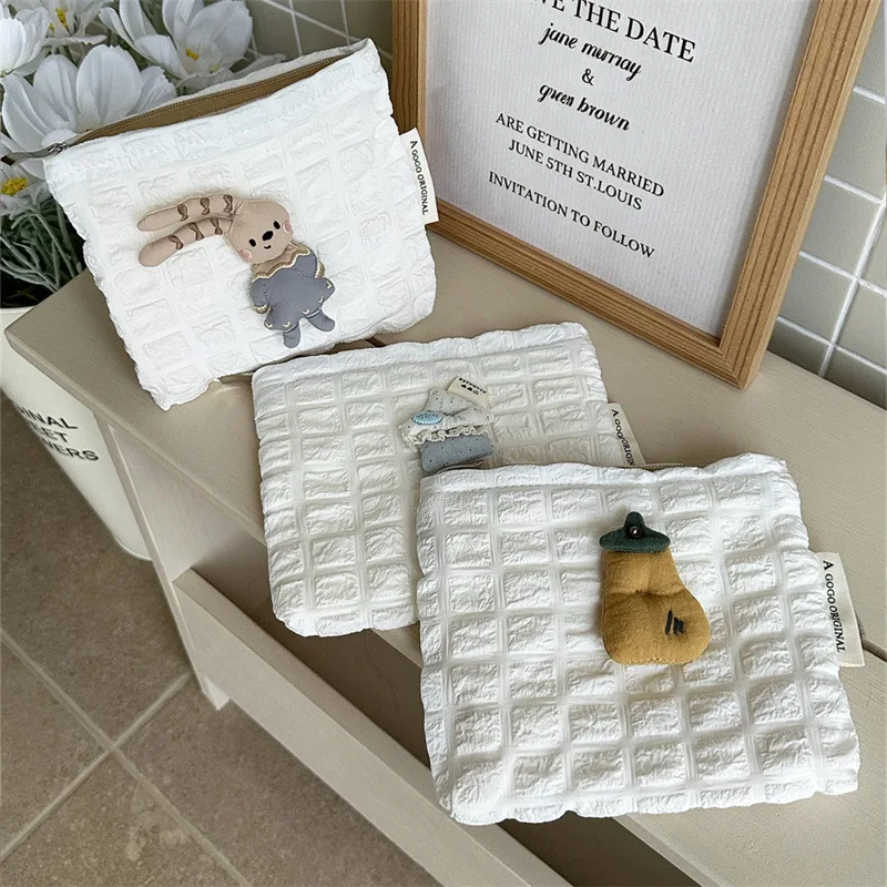 Ins Small Cloud Makeup Bag Minimalist Solid Square Cosmetic Pouch Portable Soft Toiletry Washing Storage Bag for Women