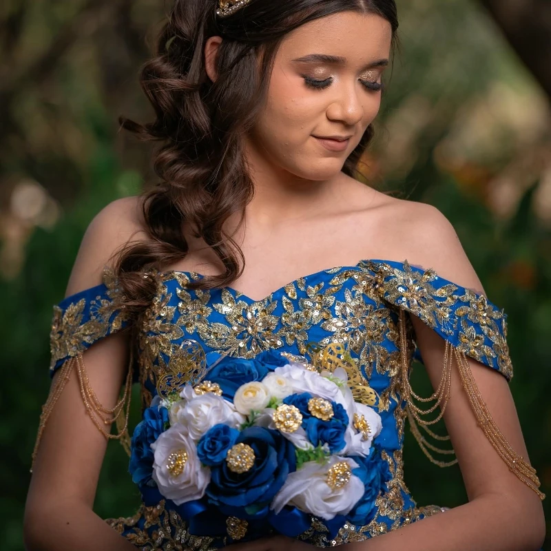 Royal Blue Shiny Off The Shoulder Ball Gown Quinceanera Dress Gold Appliques Lace Beading corsetto Vestidos 15 De XV aecos