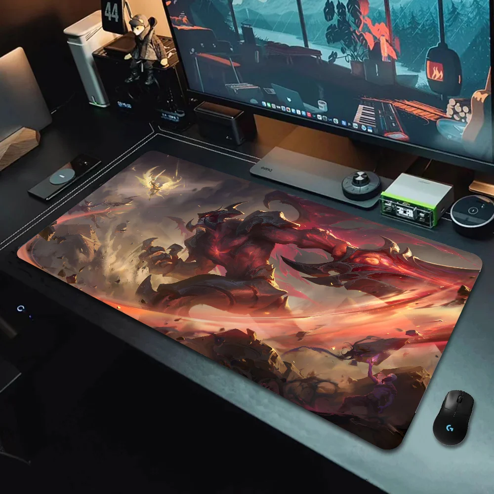 Aatrox League Of Legends Game Mousepad Large Keyboard Desk Mat Gaming Mouse Pad LockEdge Edge Non-slip Mat