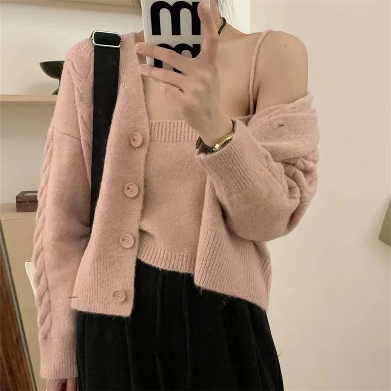 

Autumn Korean Version Fried Dough Twists V-neck Sweater Cardigan Coat+suspender Vest Knitted Two-piece Women's Knitted Jacket