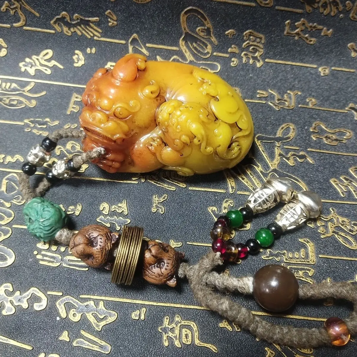 Antique Collection Miscellaneous Old-fashioned Shoushan Stone Wrapper Handle Rui Beast Paperweight Pendant Gift Pixiu Ornaments