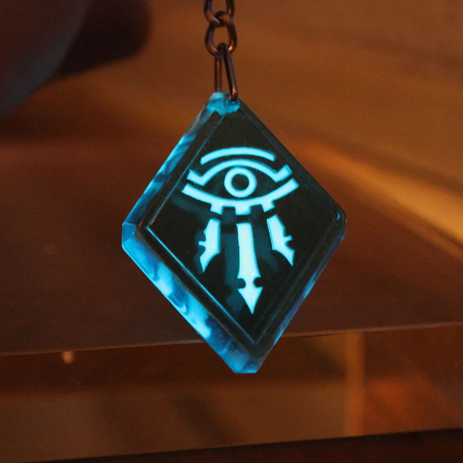 WOW قلادة سلسلة المفاتيح حلقة رئيسية يتوهج في الظلام عالم علب الساحرة كيرين تور شعار التحالف الحشد #3