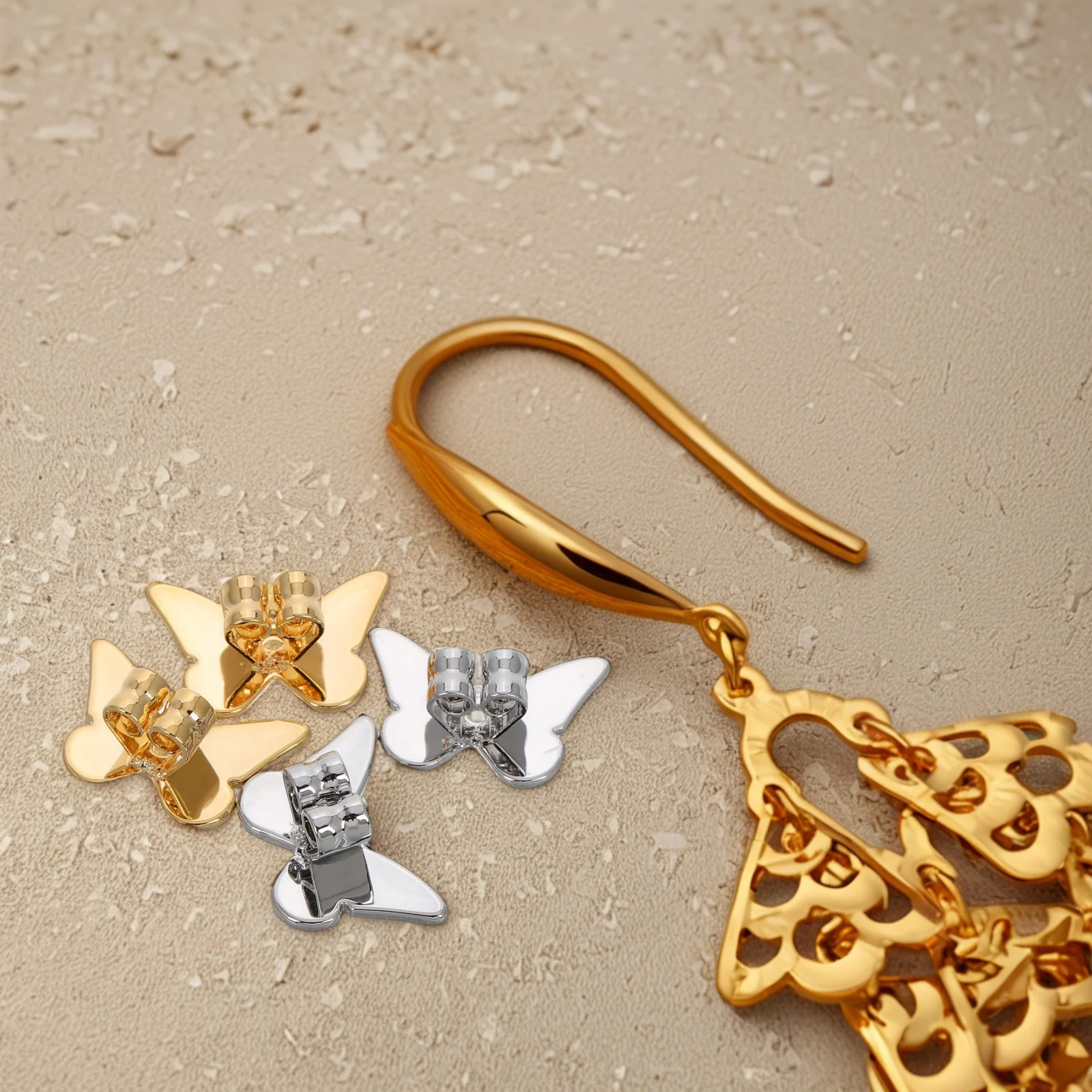 

4pcs Ear Lobe Support Lifters Copper Earring Backs Secure Locking Stopper Replacement For Heavy Earrings Anti-Slip Lightweight