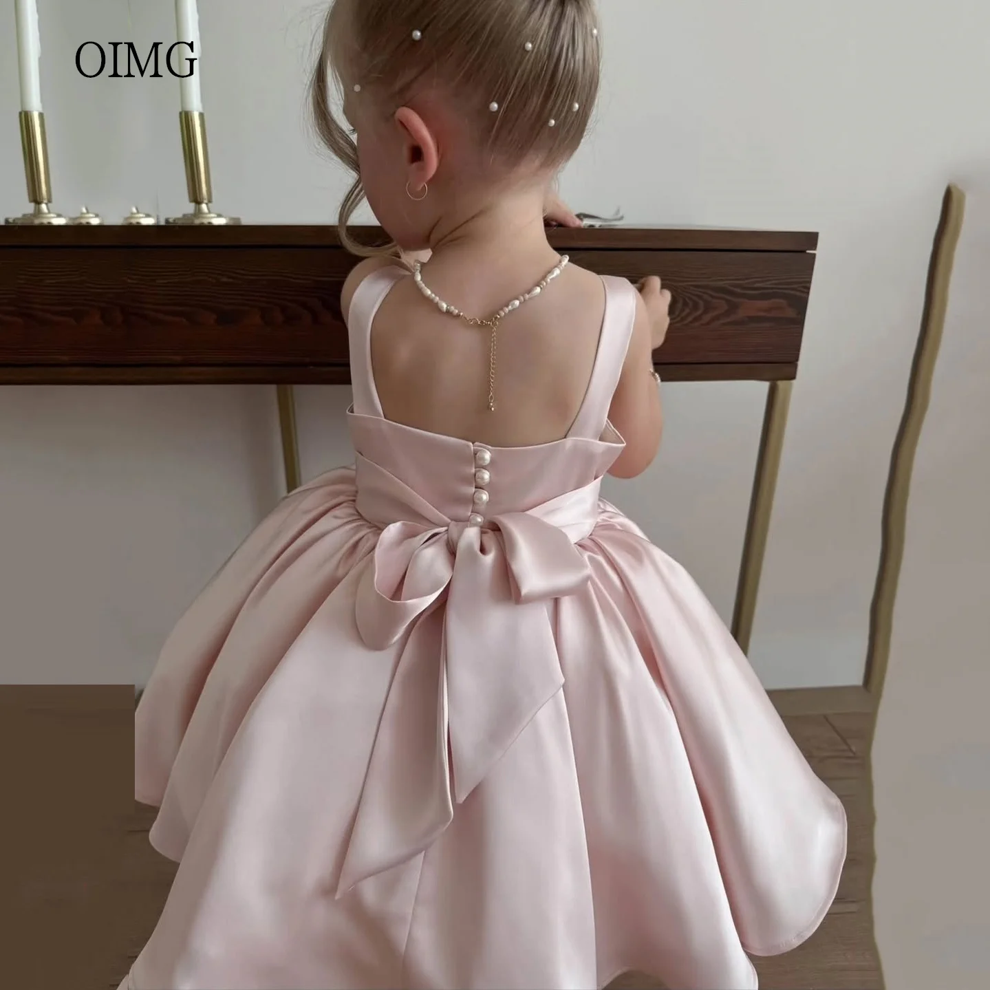 OIMG Cute Pink A Line Flower Girl Dresses Square Neck Bow Back Wedding Party Dress Knee Length Birthday Dress 2025 Customized