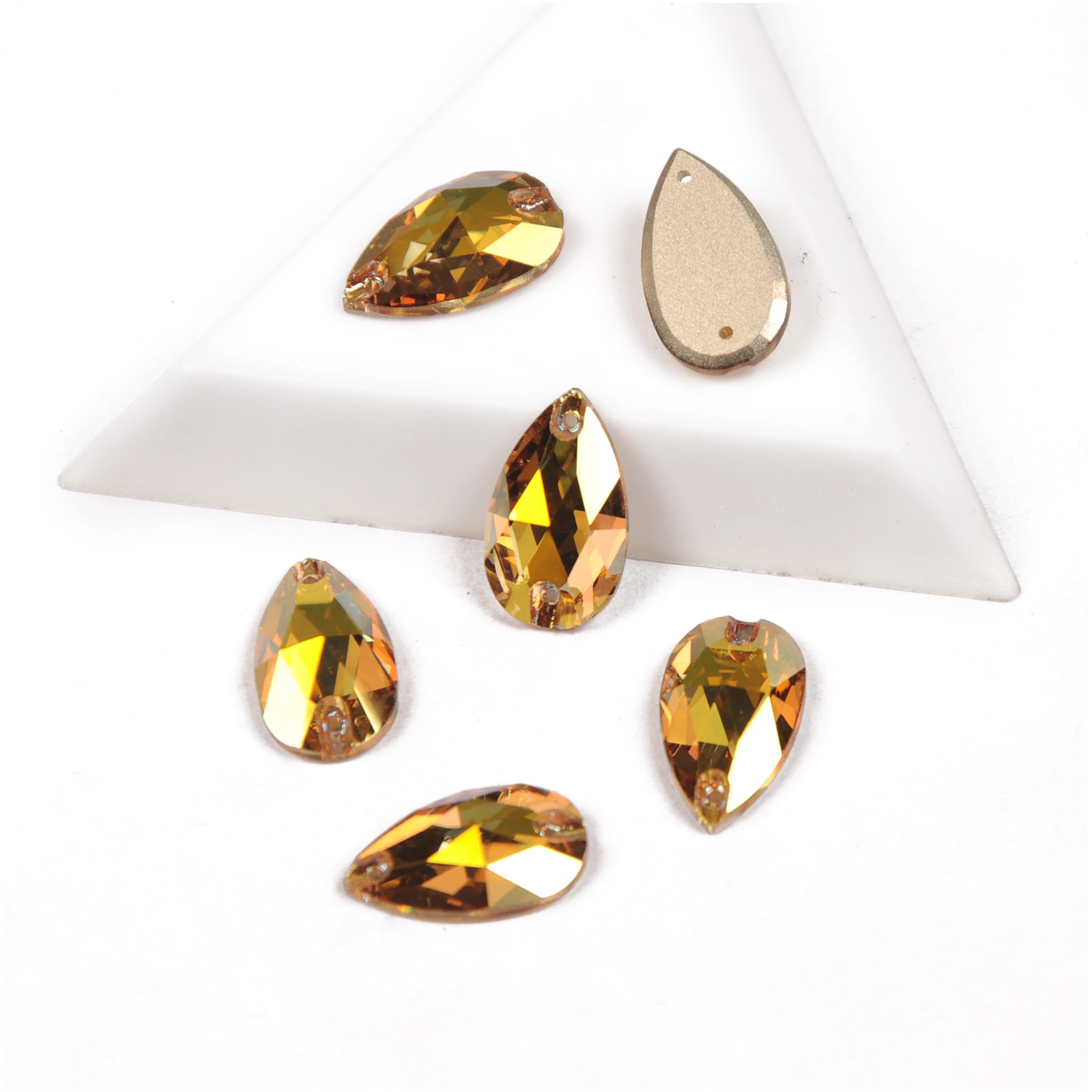 Neue 6A XIRIUS Drop Rivoli Glas Sunshine Gold Nähsteine Flache Rückseite Aufnähbare Strasssteine für Kleidung, Taschen und Accessoires – Detail 4