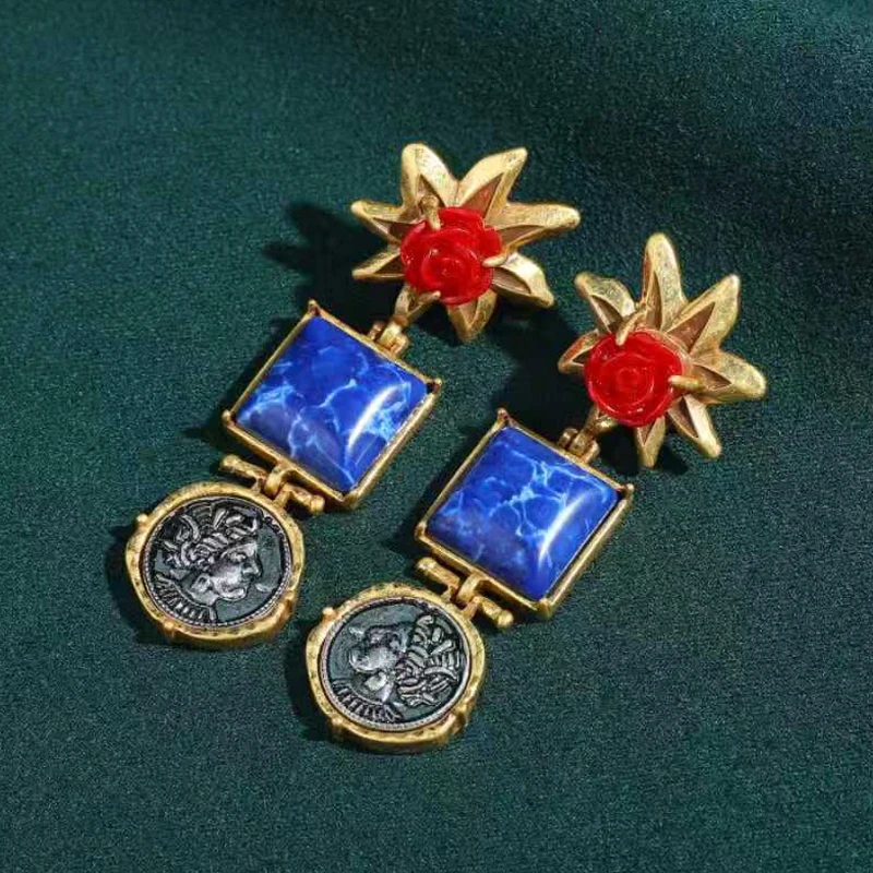 

Sun Coins Drop Earrings Vintage Pendant Red Rose Sunflower Jewelry Square Dangle Beauty Head Natural Stone Designer Luxury