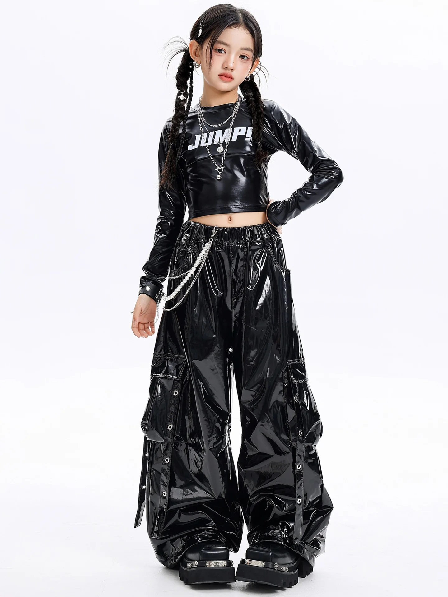 2025 Ragazze Cool Hip Hop Costume di Ballo Maniche Lunghe Nero Top Pantaloni Vestito di Pelle Kpop Jazz Dance Performance Abbigliamento BL17684