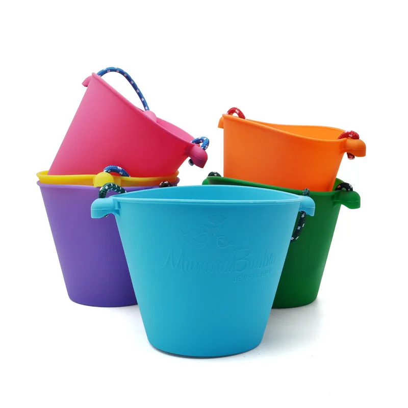 Kids Beach Bucket Silicone Folding Hand-Held Barrel Toy Baby Shower Bath Toy Sand Dabbling Pour Water Toy Orange