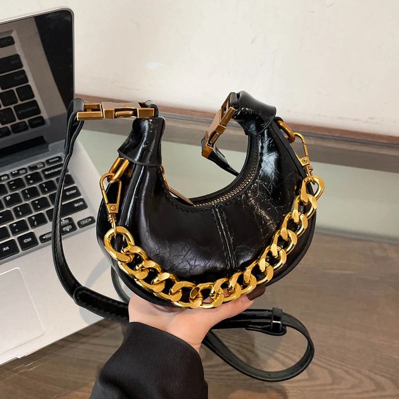 Mini Semicircle Crossbody Bag For Ladies Luxury Silver Handbag Fashion Chain Bag Female Half Moon Design Cross Body Phone Purse