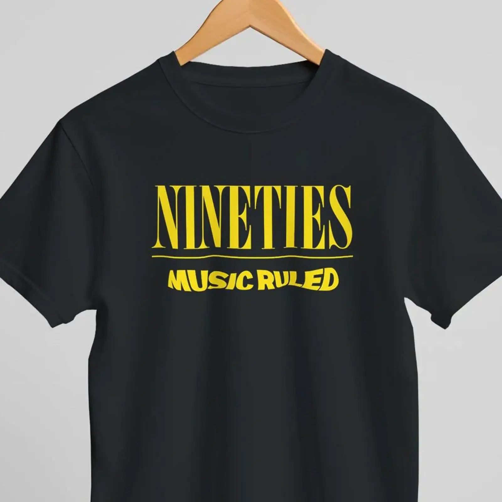 Nostalgic 90s retro Music T Shirt Perfect gift for Nineties Lovers Fit vintage Washed Casual Top For Everyday Wear graphic
