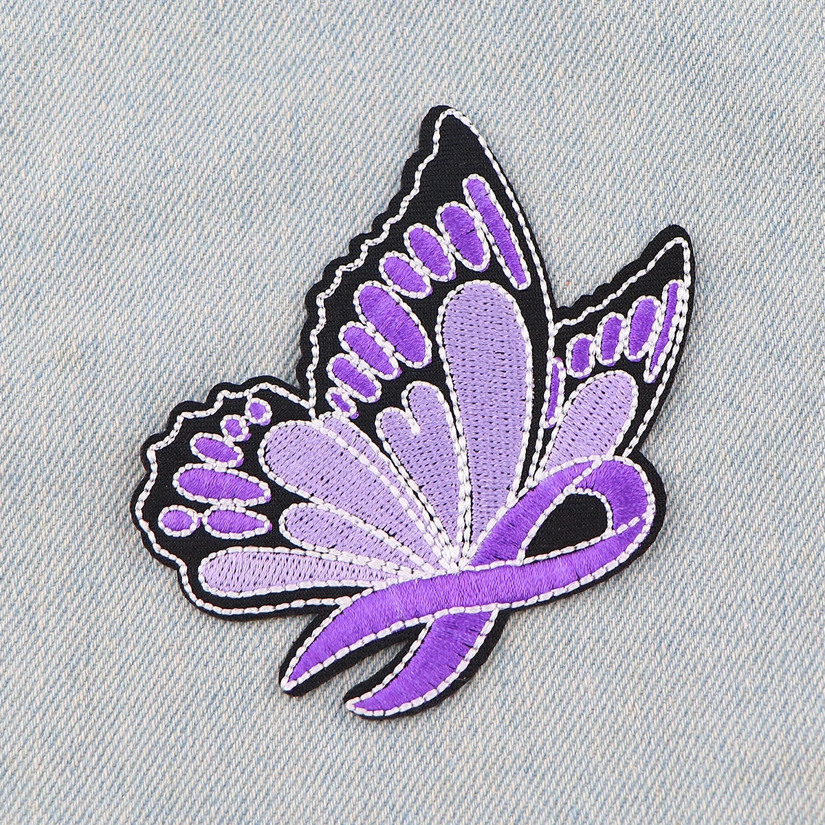 Breast Cancer Awareness Embroidery Patch Butterfly Iron On Patches for Clothing Purple Ribbon Patches On Clothes Badge DIY Sew