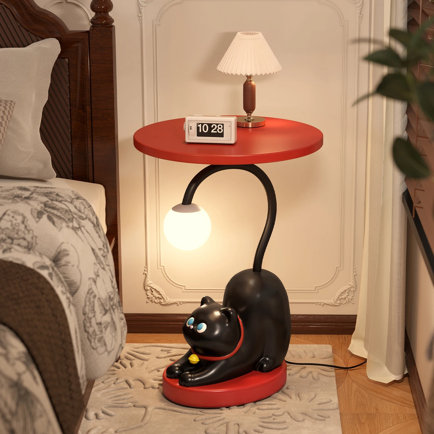 Kawaii Room Decor Cartoon Cat Statue Coffee Table Creative Bedroom Small Side Table Nordic Furniture Living Room Storage Rack