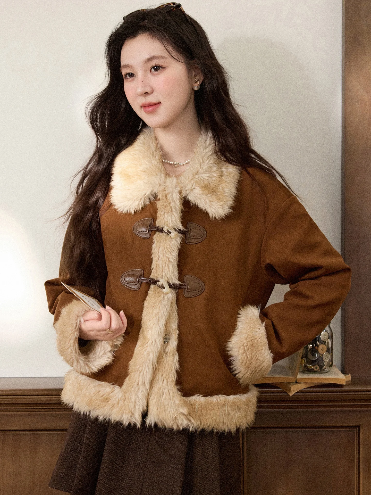 

Теплое карамельное пальто в стиле Майярд для женщин, осенний сезон, универсальный ретро-топ, модный свободный крой, длинный рукав