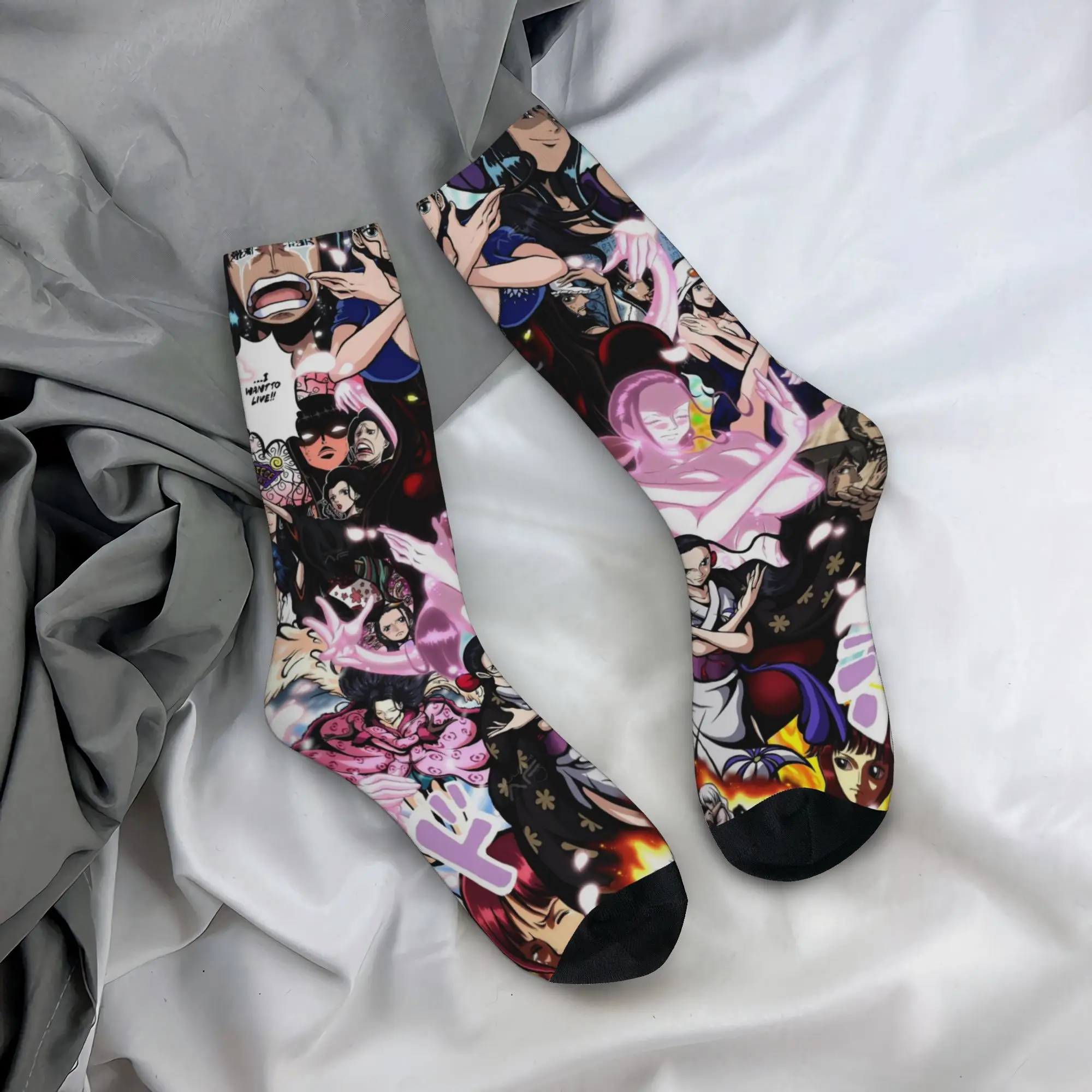 Funny Sock One Piece Robin Multiple Images Display Harajuku Seamless Pattern Printed Men Socks Casual Men's Socks