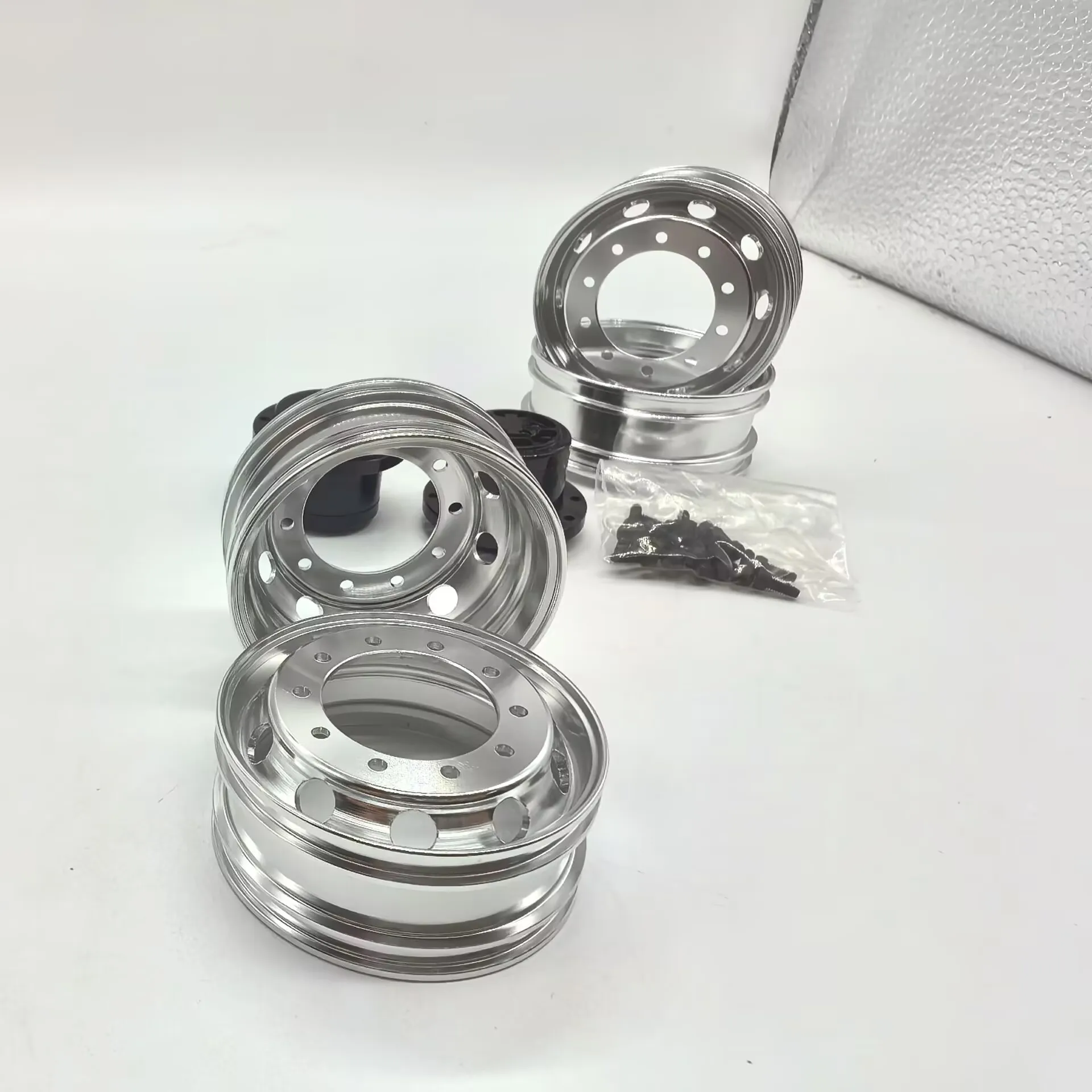 JDMODEL1:14 Tractor Head Metal Hub Rear Narrow Wheel Static Model JDM-7 Suitable For Specific Groups DIY