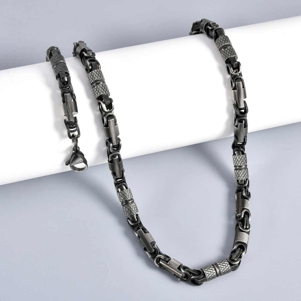 Mens Punk Jewelry Stainless Steel Necklace Industrial Gothic Style Retro Unisex Chain Gift for Him Women Alternative Rock Gothic