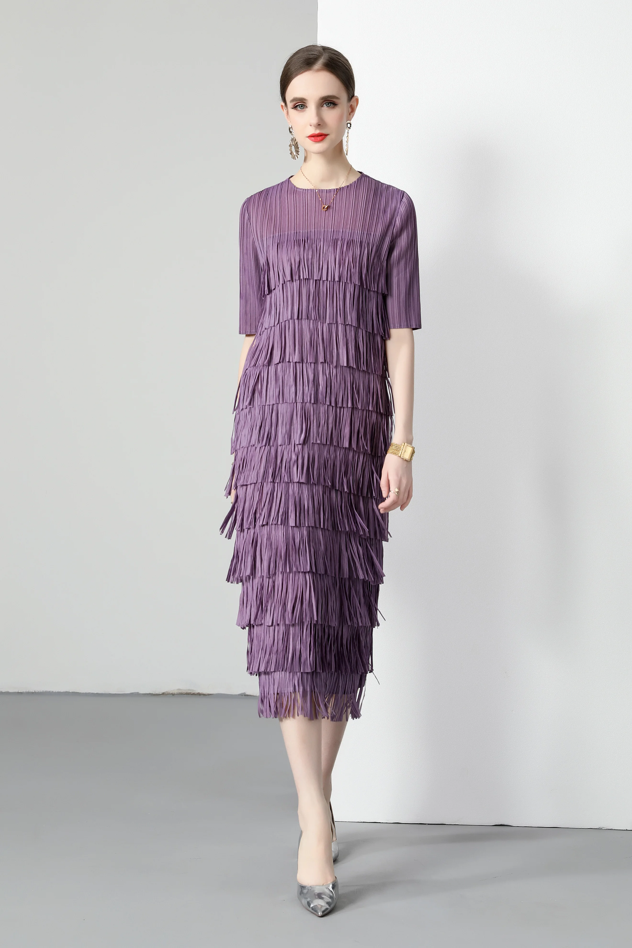 Miyake Fold 2024 Multi-layer Fringed Cake Skirt Solid Color Sleeve Super Slim Dress Design Sense Hepburn Long Dress Temperament