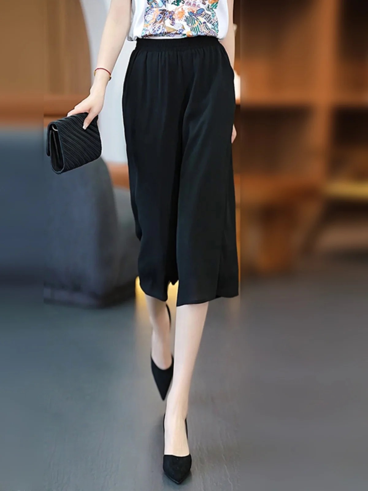 White Silk Wide Leg Pants Women's Summer 2026 Thin Loose Chiffon Skirt Pants High Waist Drape Casual Pants Commute Style