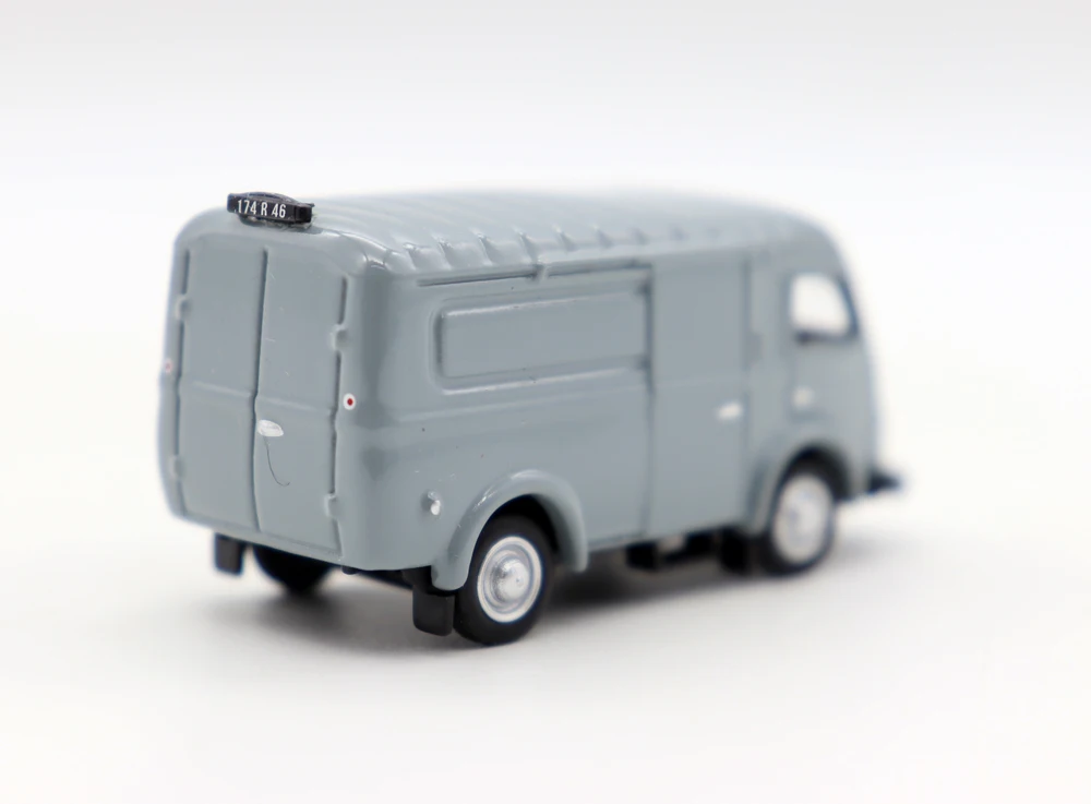 New 1 87 RenNaault 1000kg 1953 Grey Van HO Scale Toy Cars Diecast Simulation Model for Collection Gift