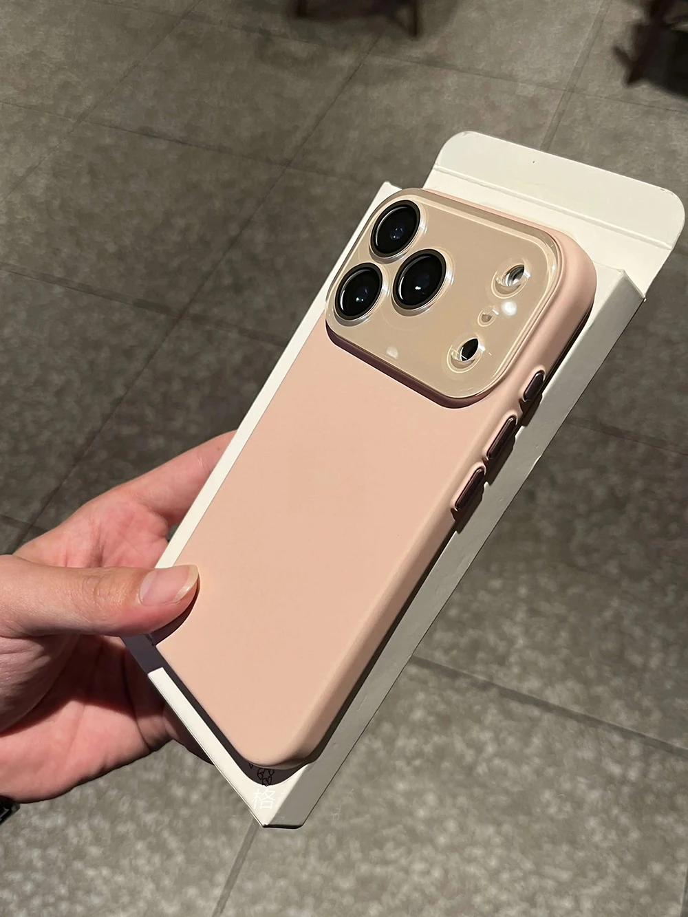 Luxuriöse Glas-Kamera-Handyhülle für iPhone 18 17 15 14 13 16 Pro Max 18Pro 17Pro Matte Hüllen für iPhone17 18 Pro Max Harte PC-Rückabdeckung – Detail 5