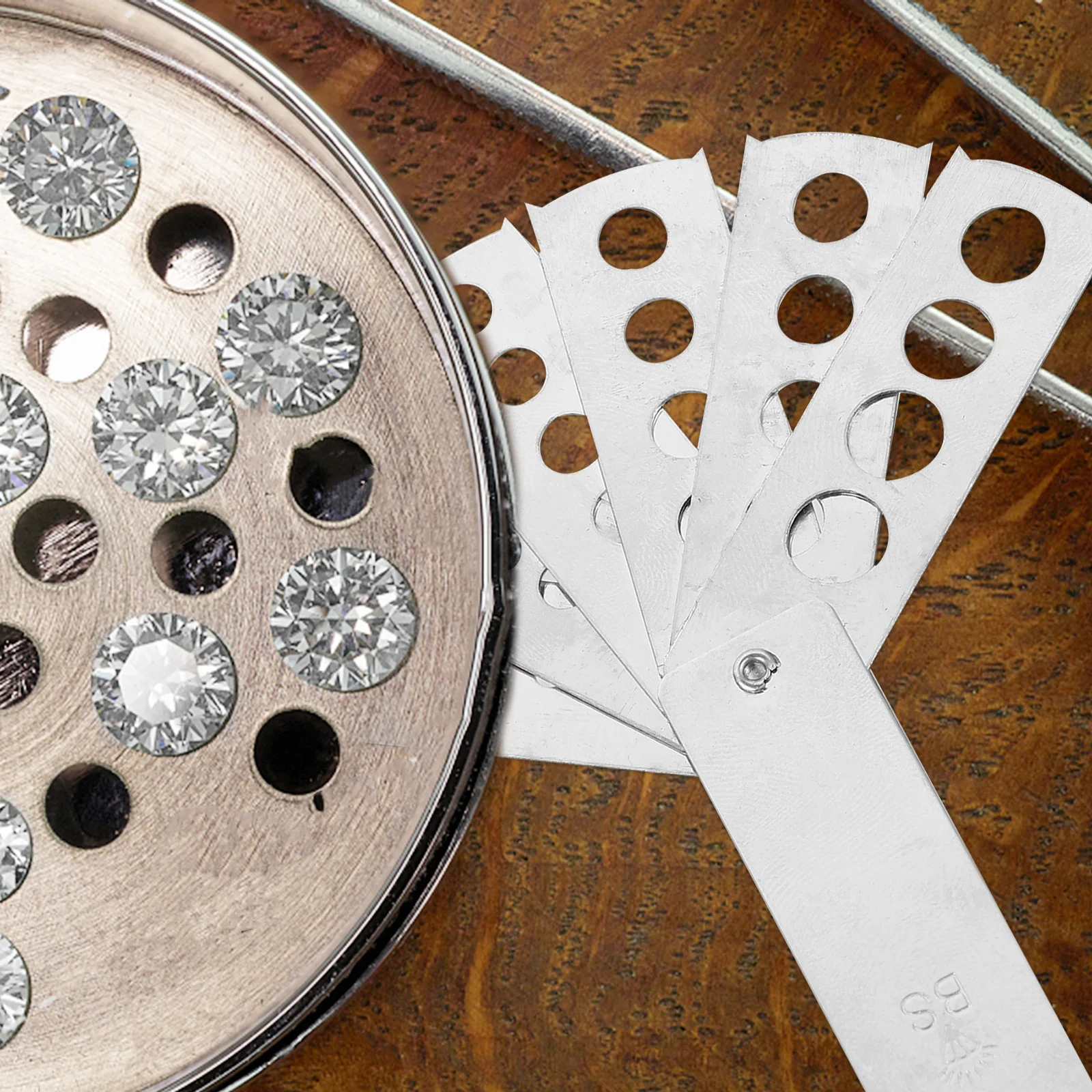 

1Set Stainless Steel Gem Measuring Tool Precise Multi-Hole Design Portable Jewelry Making Festival Supplies Gem Sizer