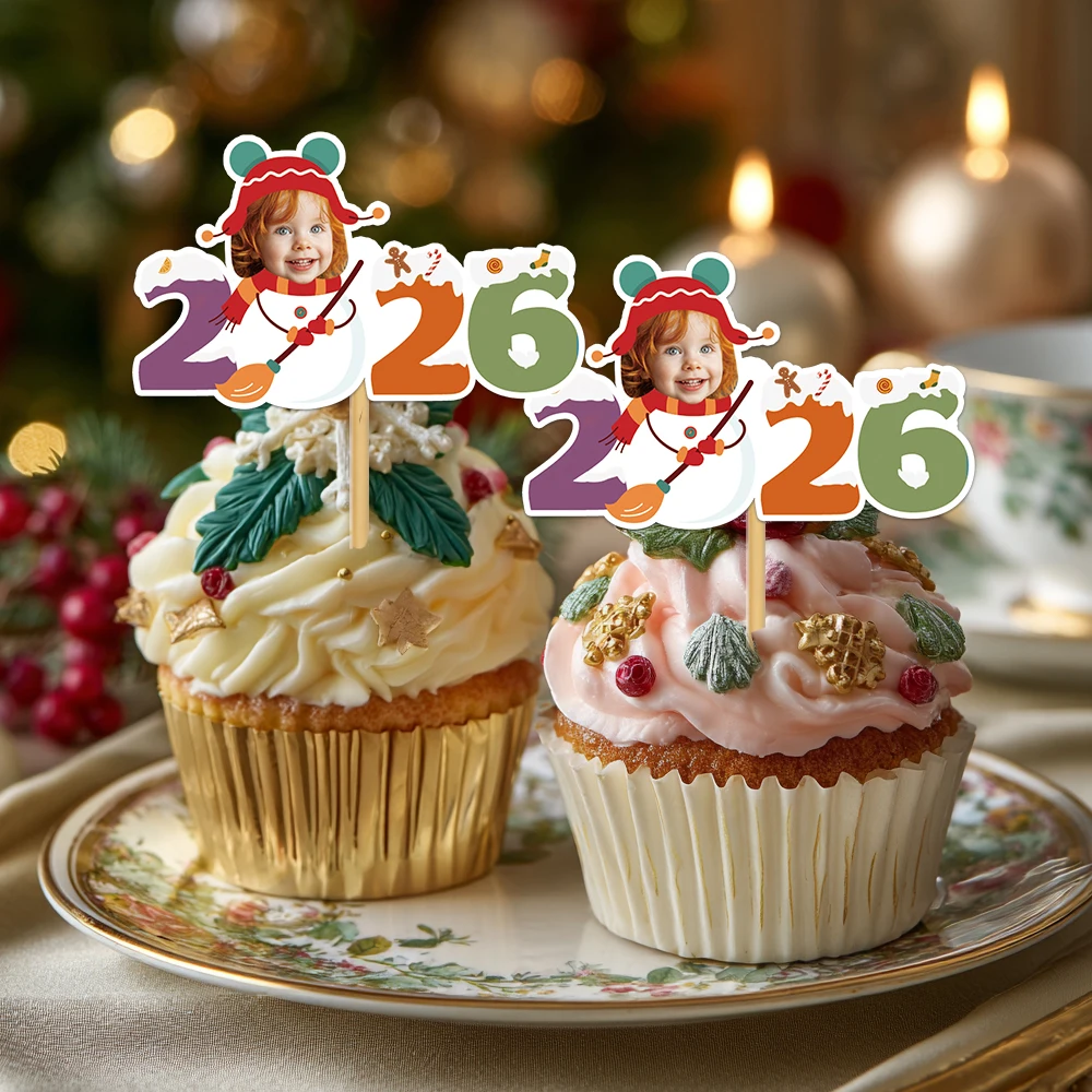 Maßgeschneiderter Tortenaufsatz mit Fotogesicht, 2026 Schneemann, verwendet für Neujahrsdesserts, Weihnachten, Neujahrs-Fotodekorationen
