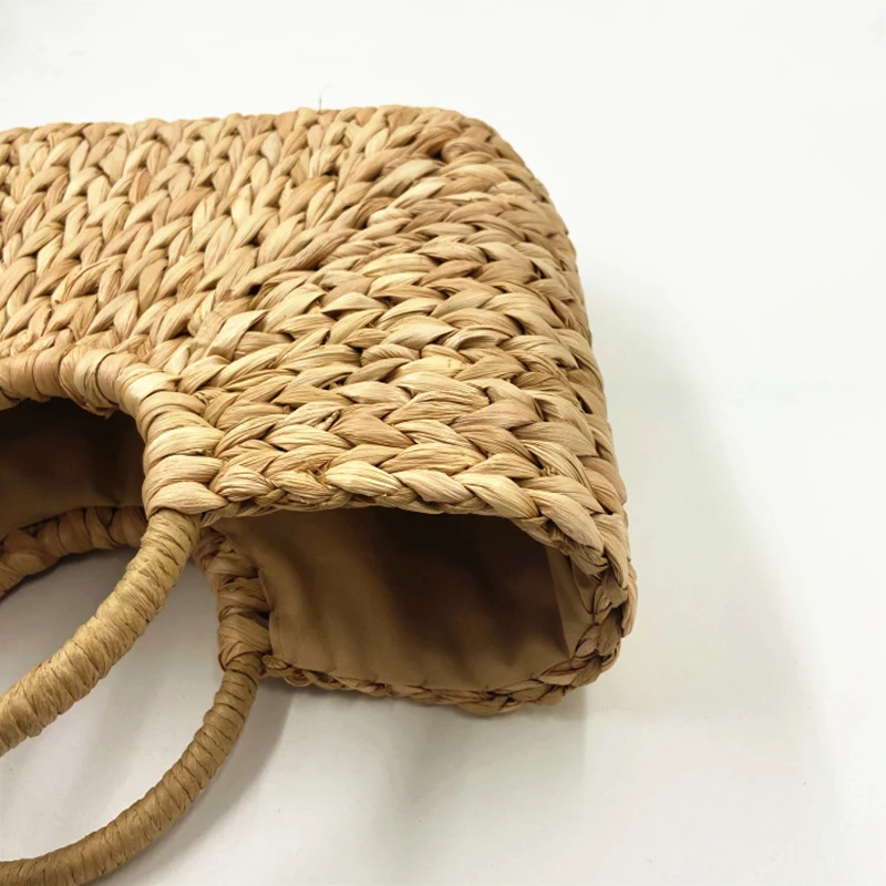 New Straw Bag Women Hand-Woven Hollow Handbag Moon Shape Rattan Bag Big Capacity Handbag Casual Travel Beach Bag