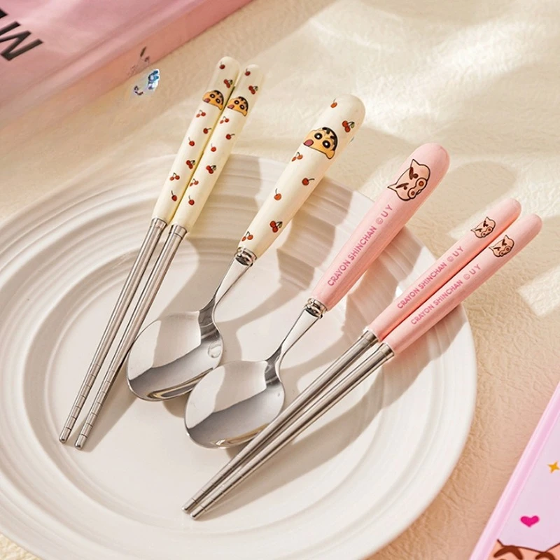 2 قطعة تلوين شين تشان مرآة من الفولاذ المقاوم للصدأ مصقول مجموعة أدوات المائدة المحمولة سكين شوكة ملعقة قبضة مريحة أواني الطعام مجموعة