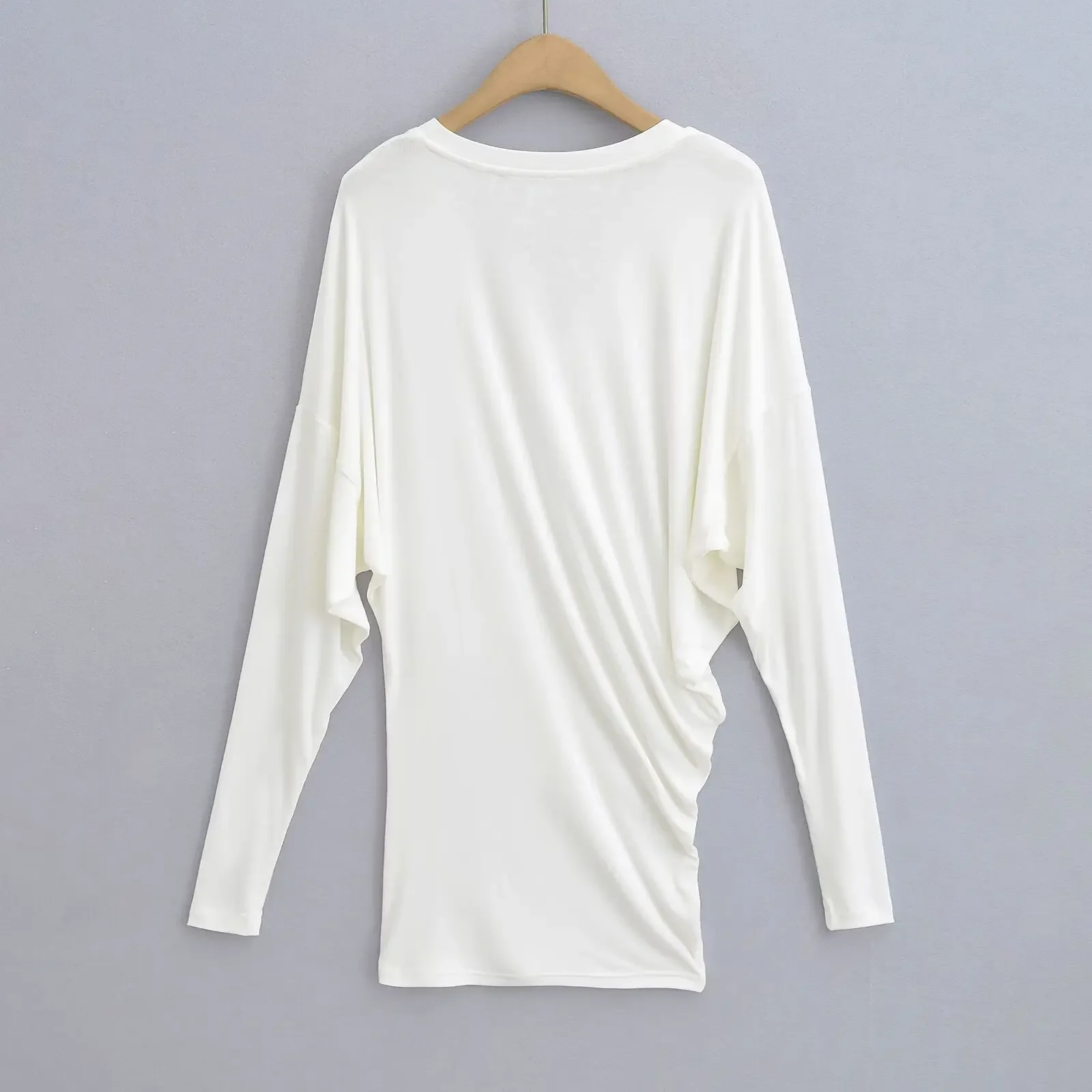 Women Gray White Elegant Big Size T-shirt New Sexy V-Neck Long Batwing Sleeve Fashion Tide Spring Autumn 2024 Cheap Sale