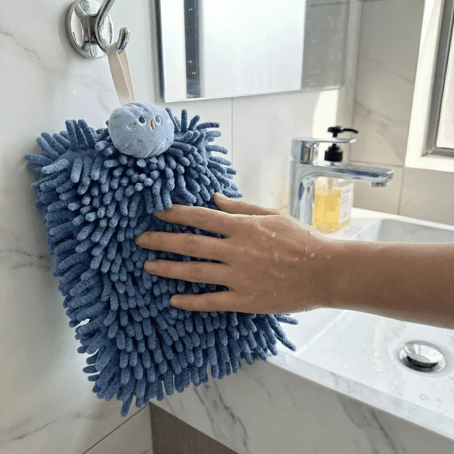 1PC Cute Plush Chenille Hand Towel, Hanging Absorbent Quick-Dry Towel for Bathroom & Kitchen - Image 2