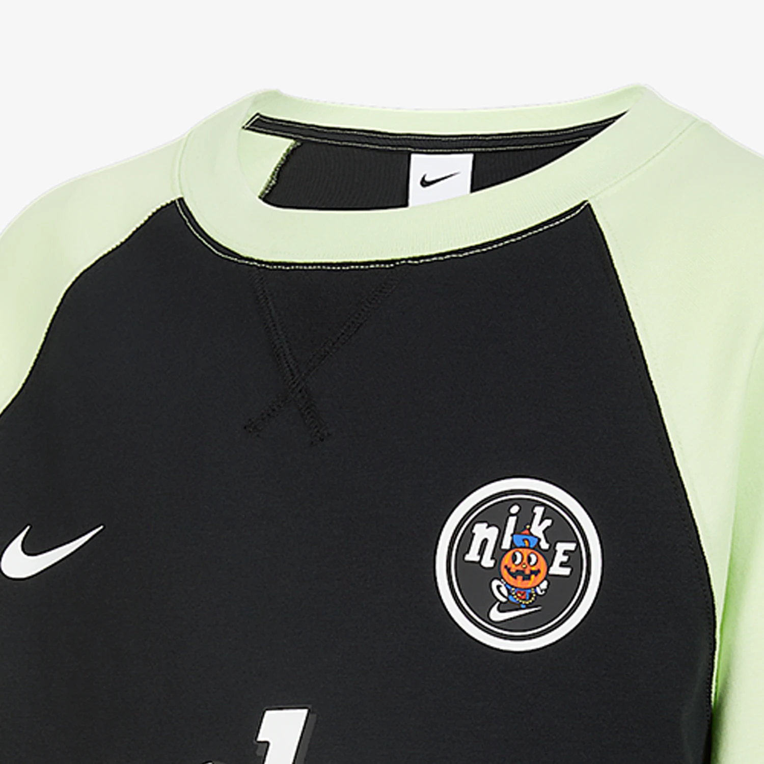 Nike genuine Dri FIT children's patchwork sports loose long sleeved top IO0098-010 view 4