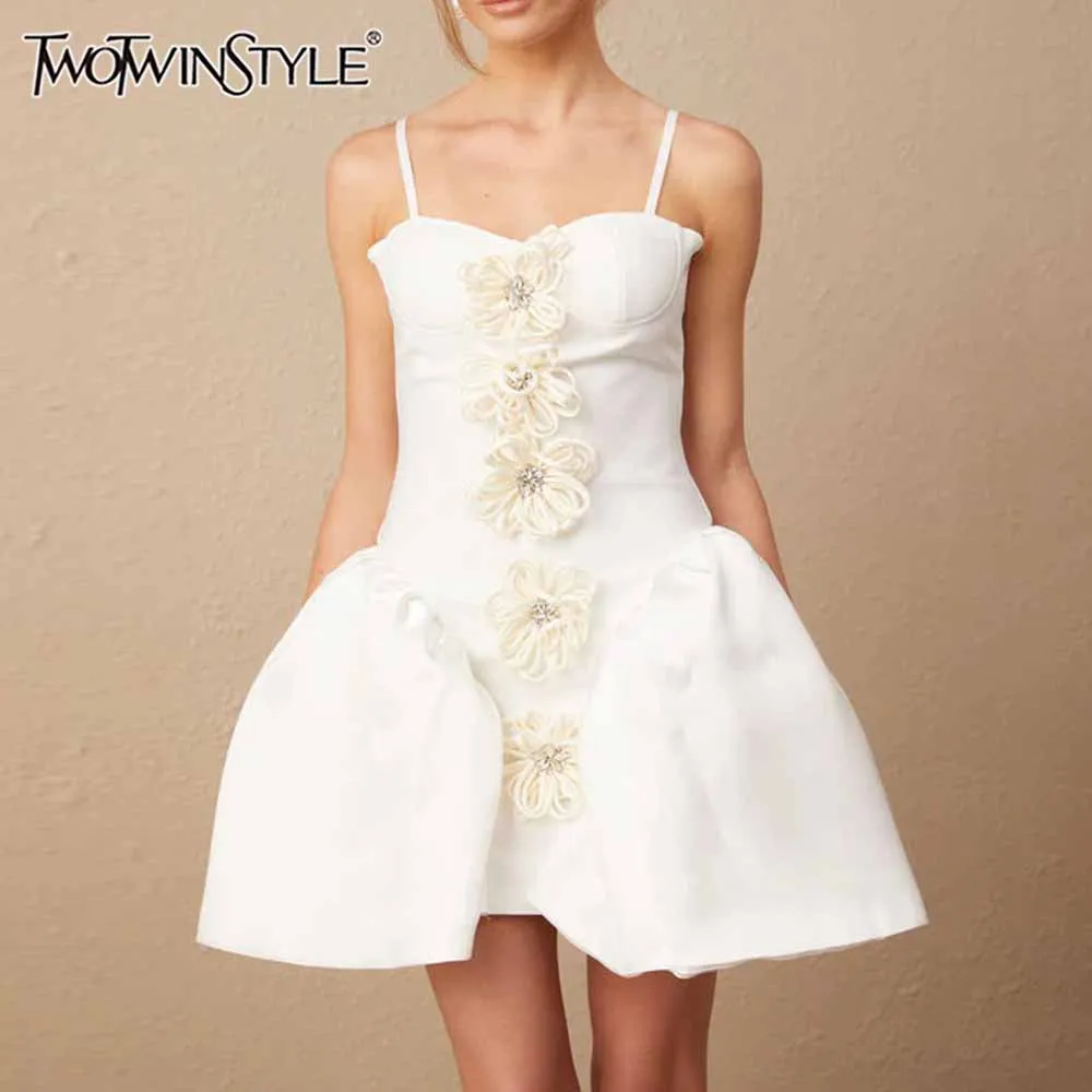 

TWOTWINSTYLE Solid Slimming Spliced Diamonds Dresses for Women Square Neck Sleeveless Patchwork 3D Flower Elegant Dress Female