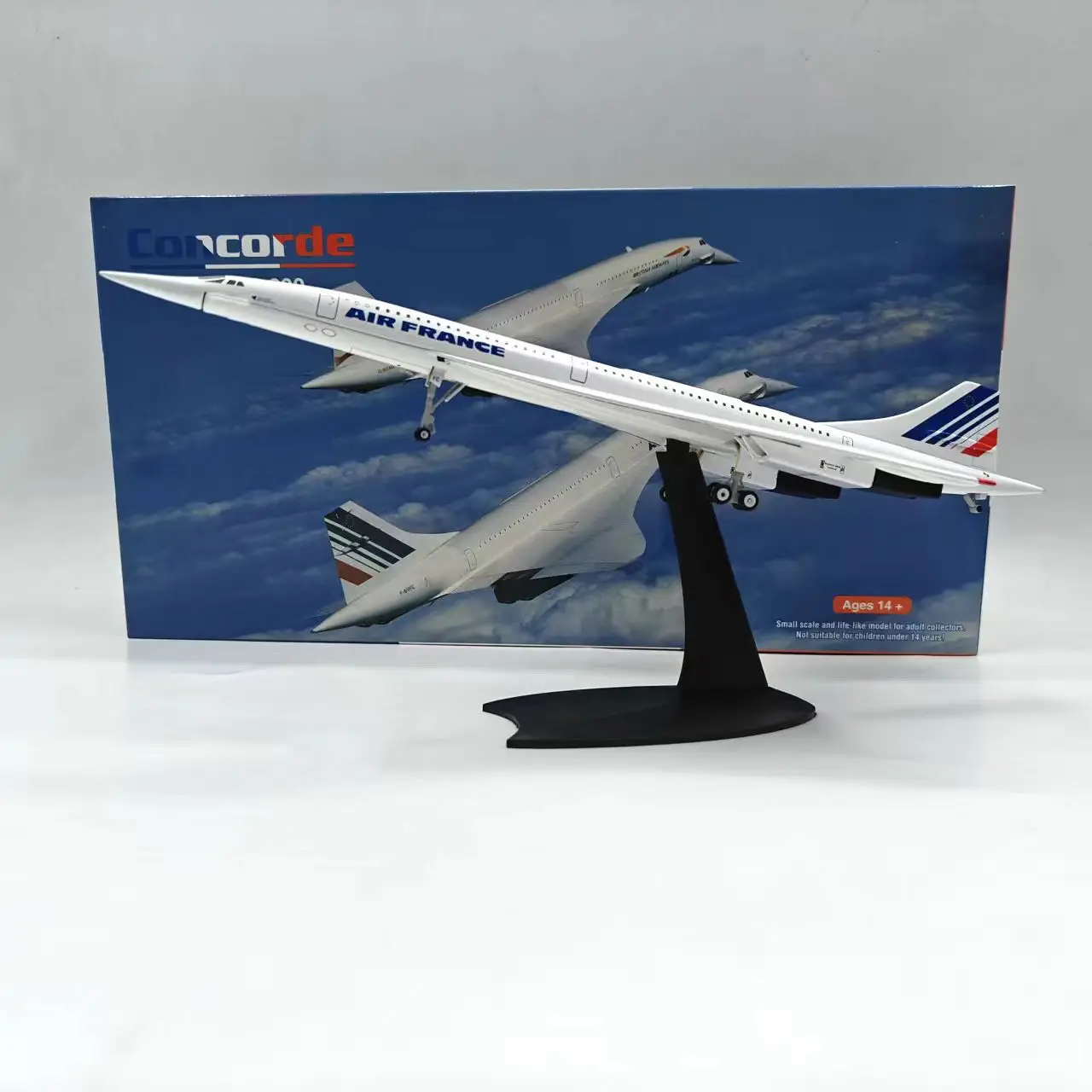 Diecast 1:200 Scale Concorde Air France Supersonic Passenger Aircraft Alloy Plane Model For Static Display Collection Fans Gift